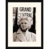 ANY IMAGE Digitaldruck »Marilyn Monroe, Grand Central Bahnhof«, Rahmen: Buchenholz, Schwarz -Wohnen Wohndeko Verkäufe unnamed file 2021