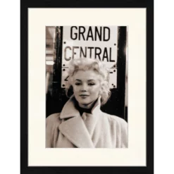 ANY IMAGE Digitaldruck »Marilyn Monroe, Grand Central Bahnhof«, Rahmen: Buchenholz, Schwarz