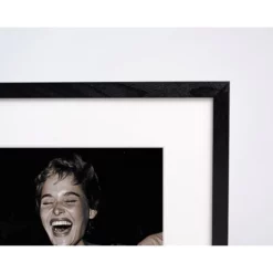 ANY IMAGE Digitaldruck »James Dean Mit Fotokamera II«, Rahmen: Buchenholz, Schwarz 8 ANY IMAGE Digitaldruck »James Dean Mit Fotokamera II«, Rahmen: Buchenholz, Schwarz -Wohnen Wohndeko Verkäufe unnamed file 29